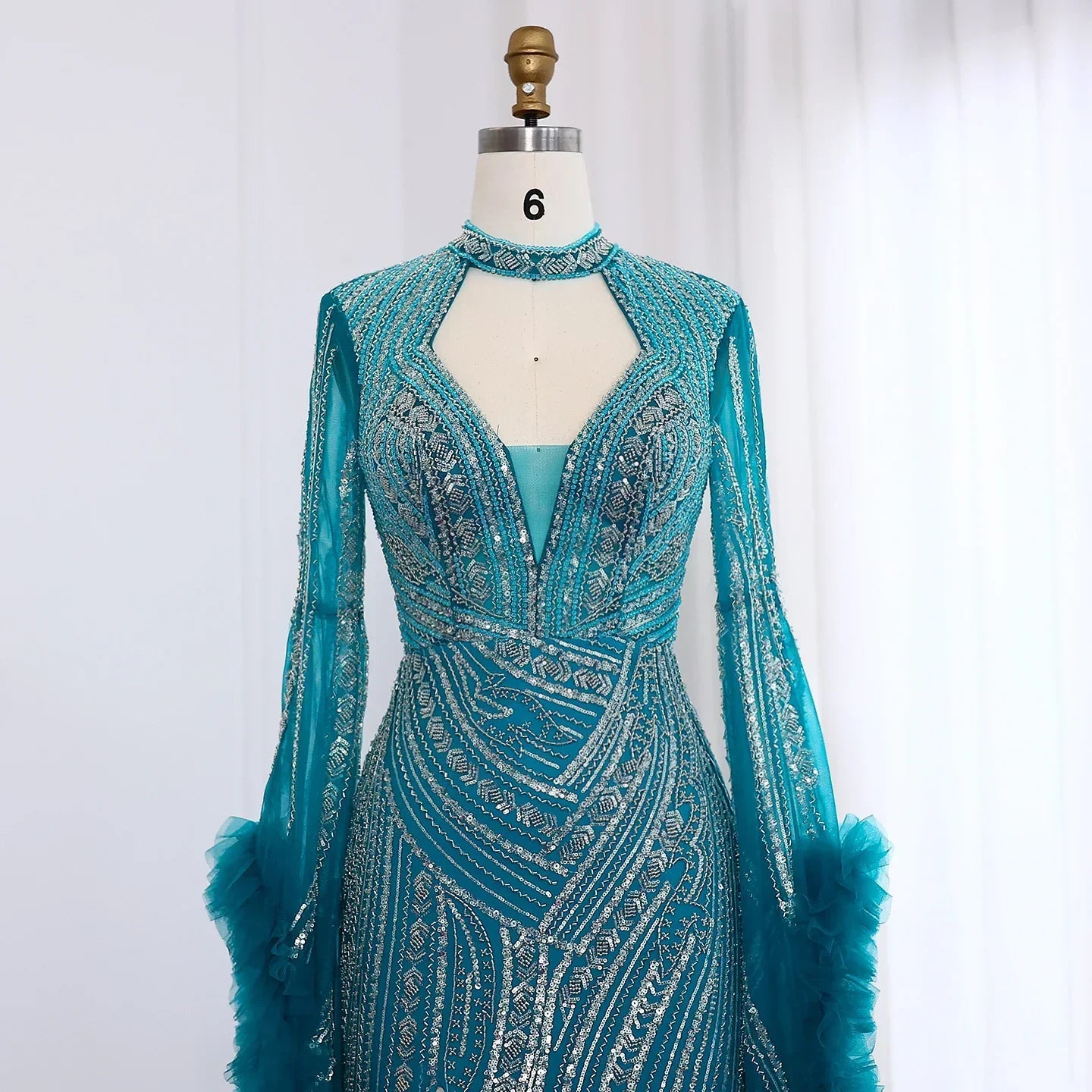 Halter Neck Mermaid Evening Dress with Cape Sleeves