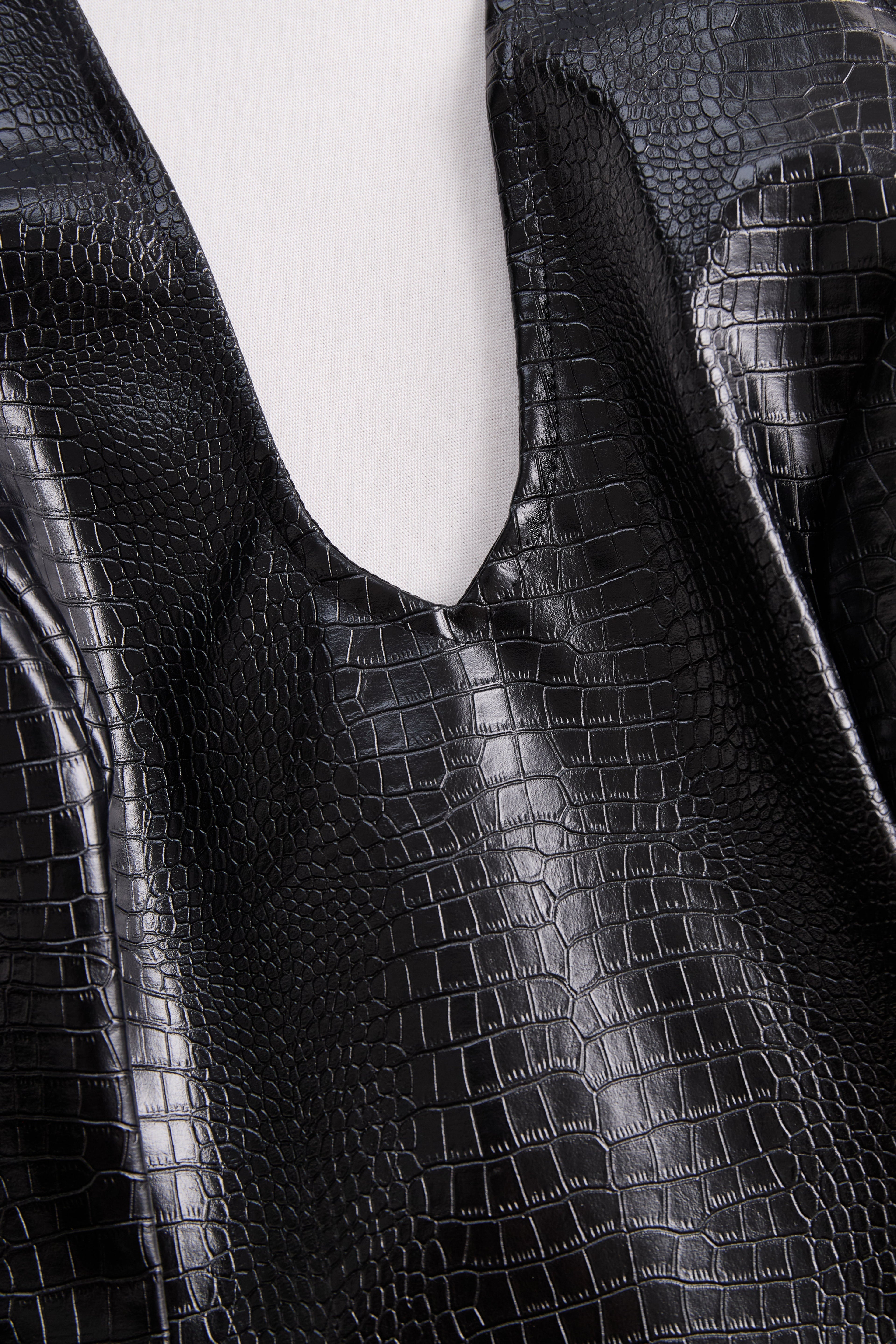 Chic Croc-Effect Faux Leather Halter Mini Dress