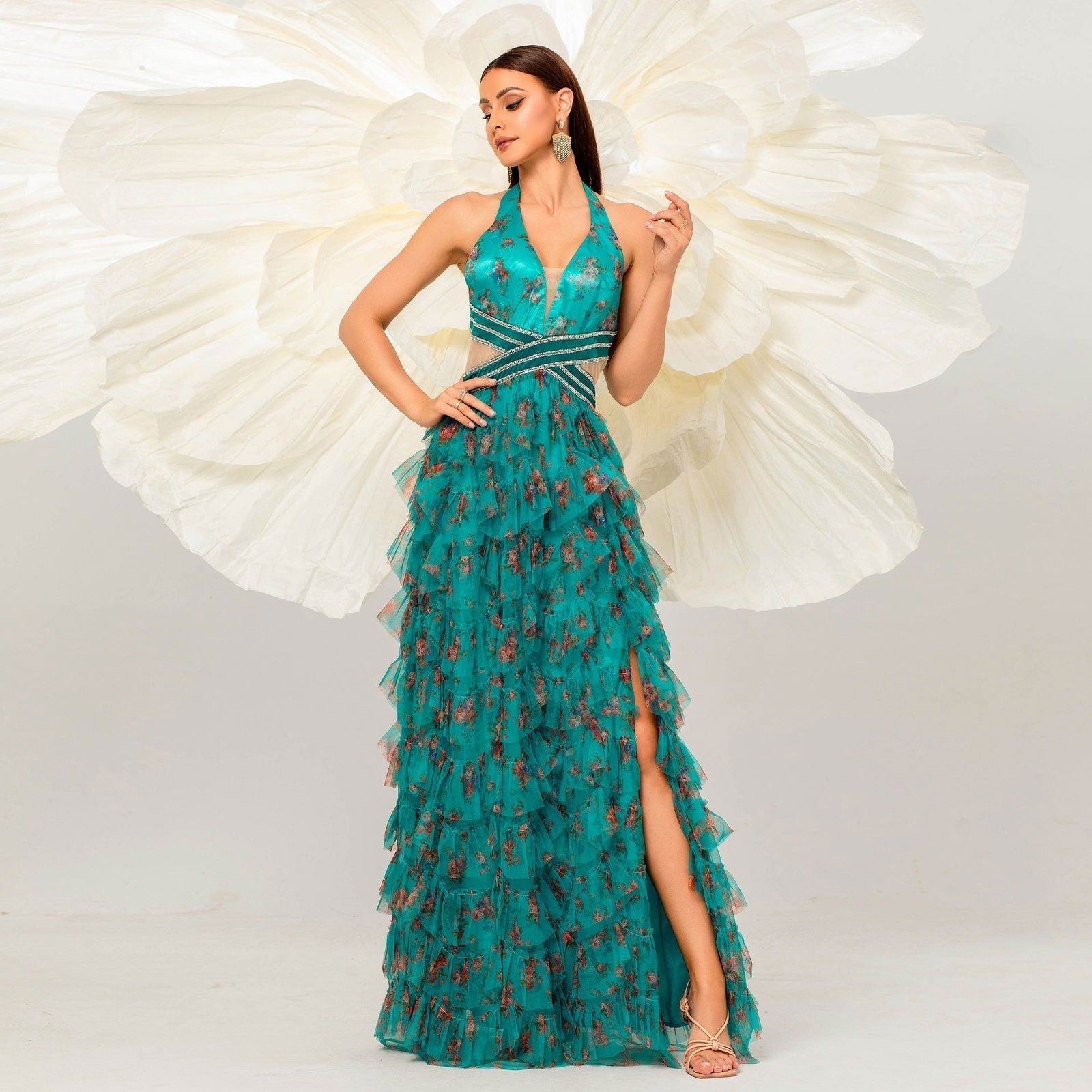 Sleeveless V neck Halter Long Floor Length Wedding Evening Dress Large Swing